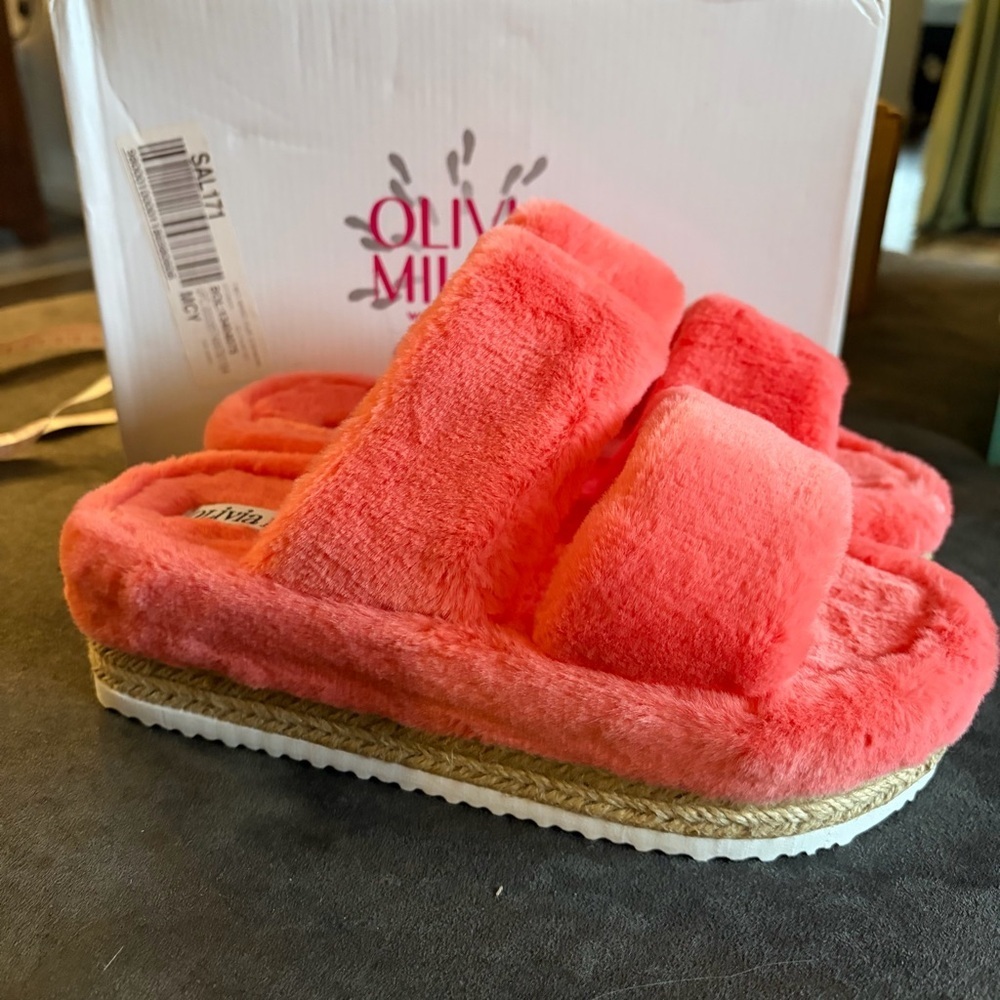 Olivia Miller Fuzzy Platform Slides Orange Size 7